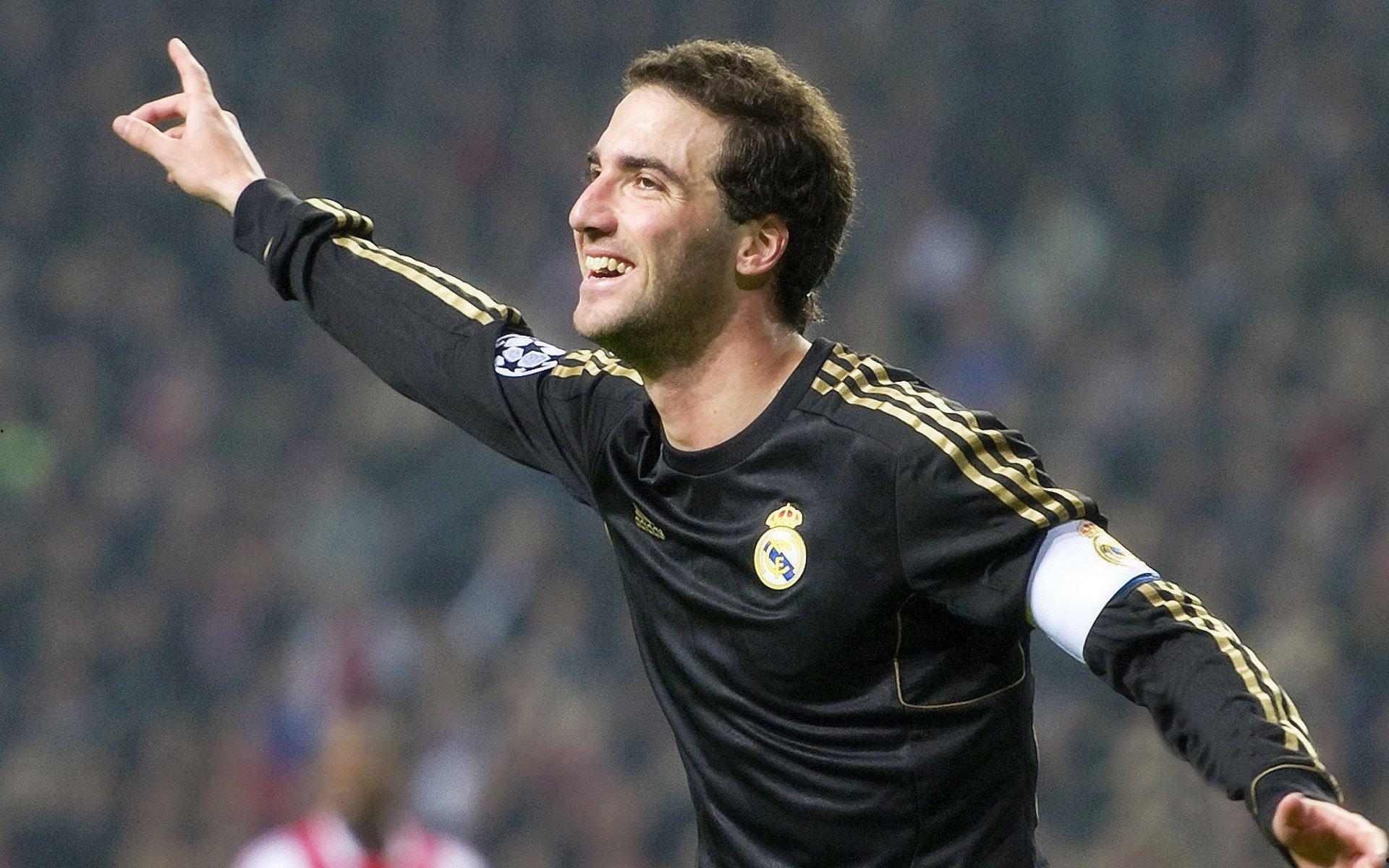 枪手未来基石稳固，萨卡续约在即与萨利巴共筑长远蓝图