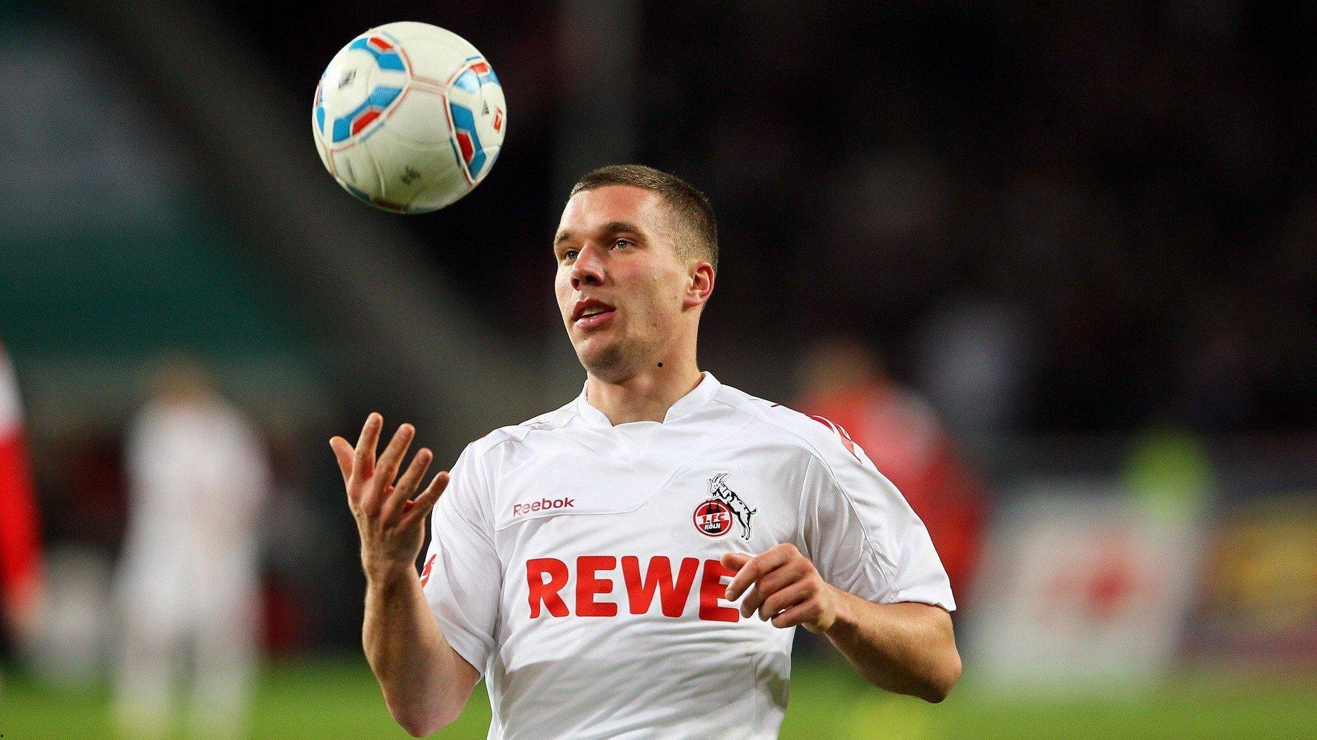 德甲锋线新星或登陆意甲，奥蓬达租借尤文在即，莱比锡锁定英超天才为替